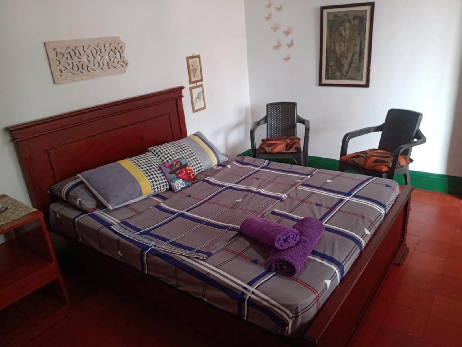 Hostal Encuentro Кали Екстериор снимка