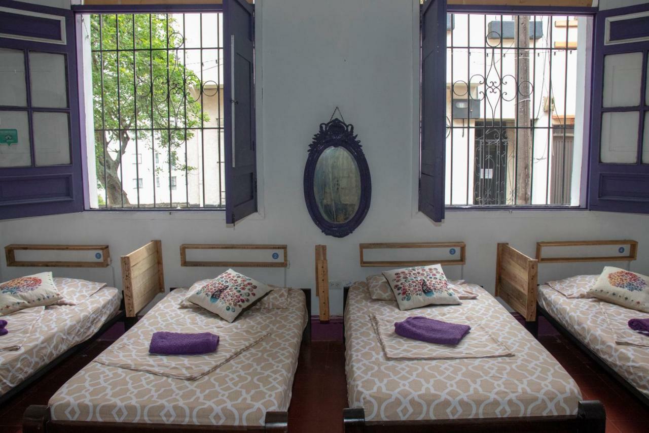 Hostal Encuentro Кали Екстериор снимка