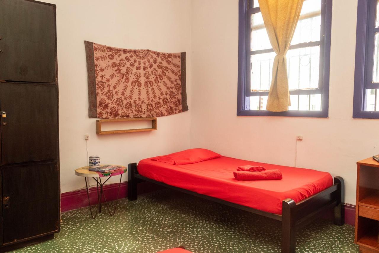 Hostal Encuentro Кали Екстериор снимка